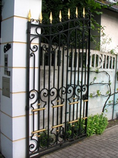 Grille d'Entrée Résidence Privée